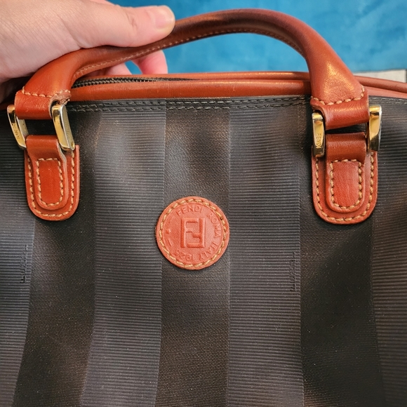 Genuine Vintage Fendi Convertible Boston purse - Picture 8 of 13